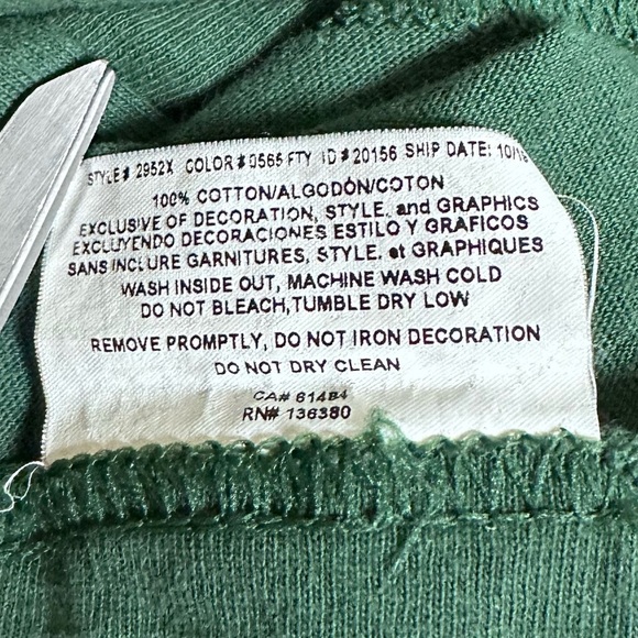 Green Bay Packers Roggers 12 Green Tee Shirt well loved - Picture 3 of 5